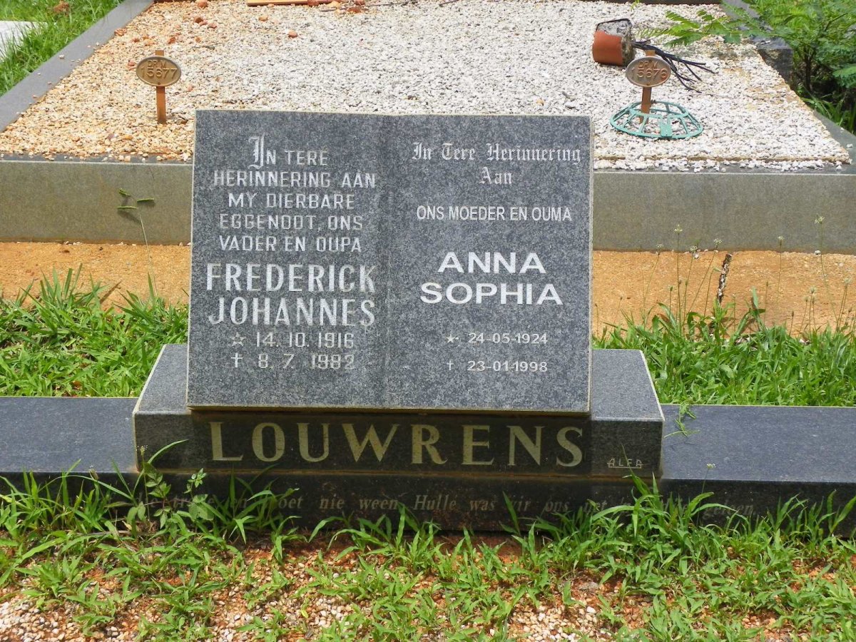 LOUWRENS Frederick Johannes 1916-1982 &amp; Anna Sophia 1924-1998