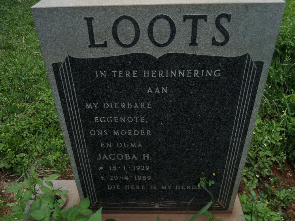 LOOTS Jacoba H. 1929-1989
