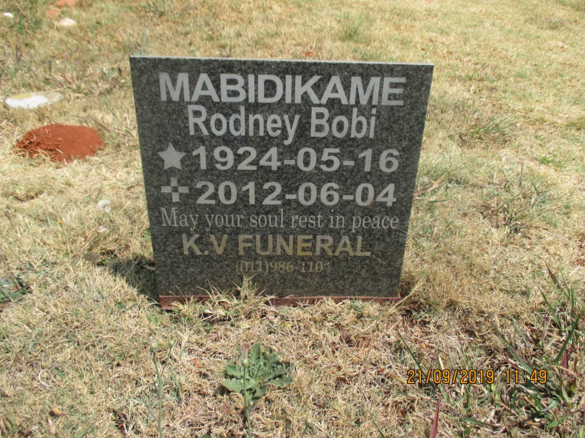 MABIDIKAME Rodney Bobi 1924-2012
