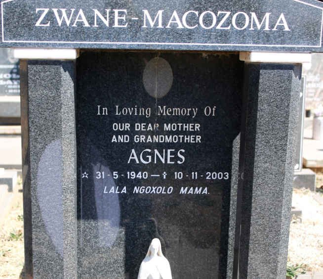 MACOZOMA Agnes, ZWANE 1940-2003