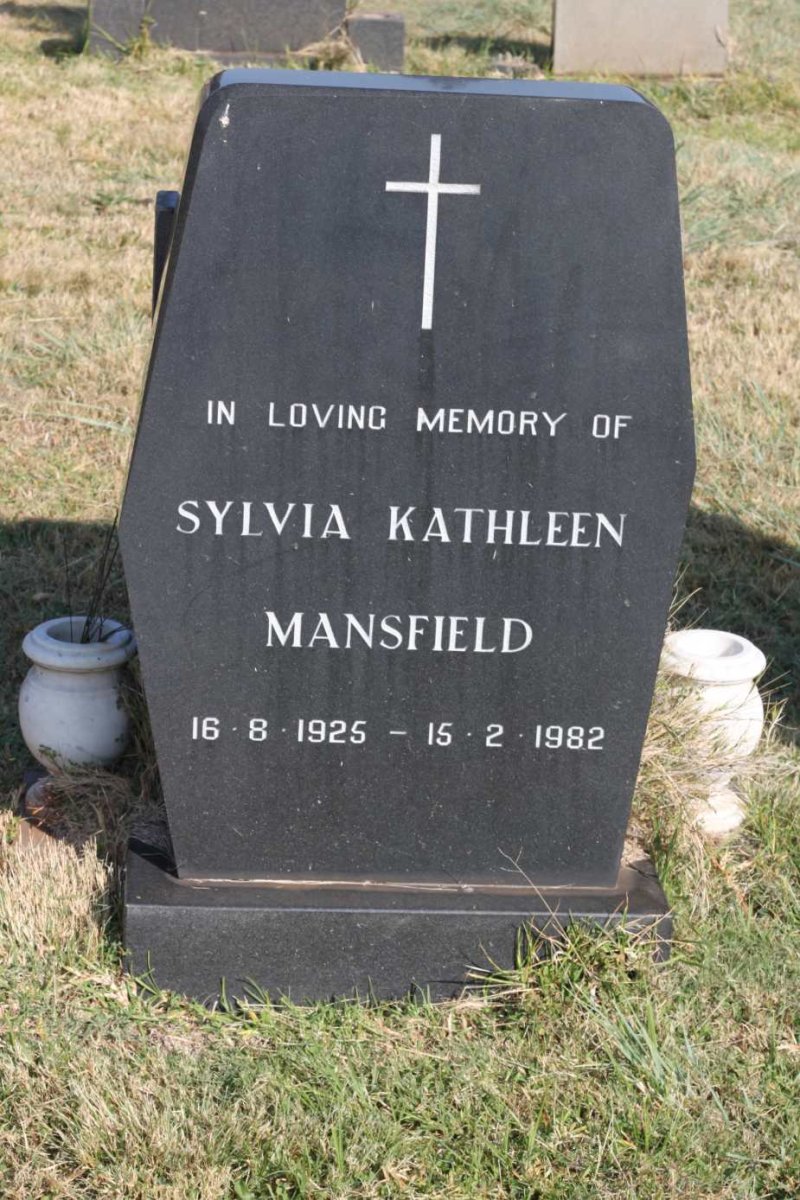 MANSFIELD Sylvia Kathleen 1925-1982