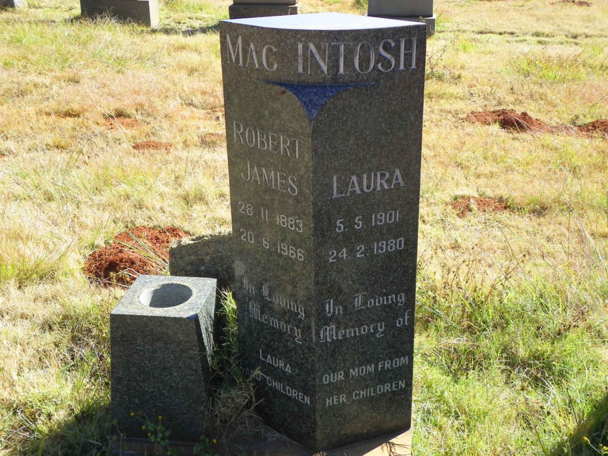 MacINTOSH Robert James 1883-1966 &amp; Laura 1901-1980