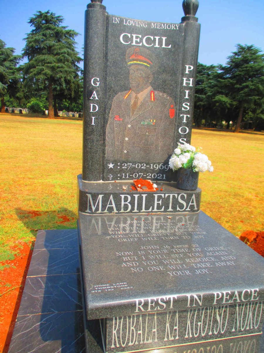 MABILETSA Cecil Gadi Phistos 1969-2021