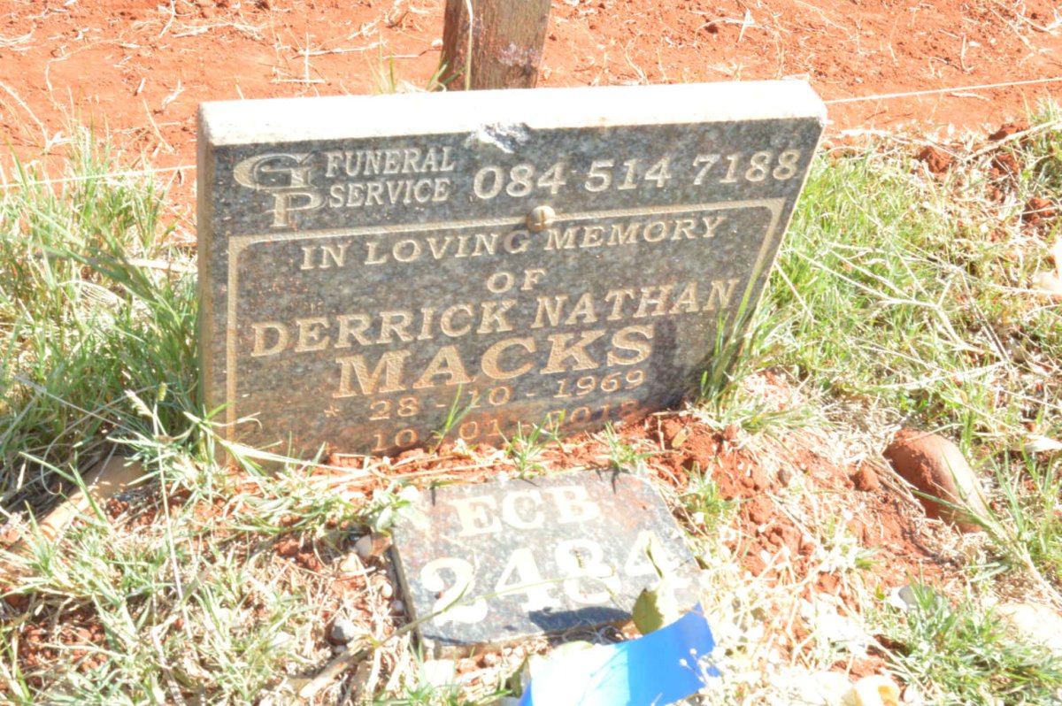 MACKS Derrick Nathan 1969-2018