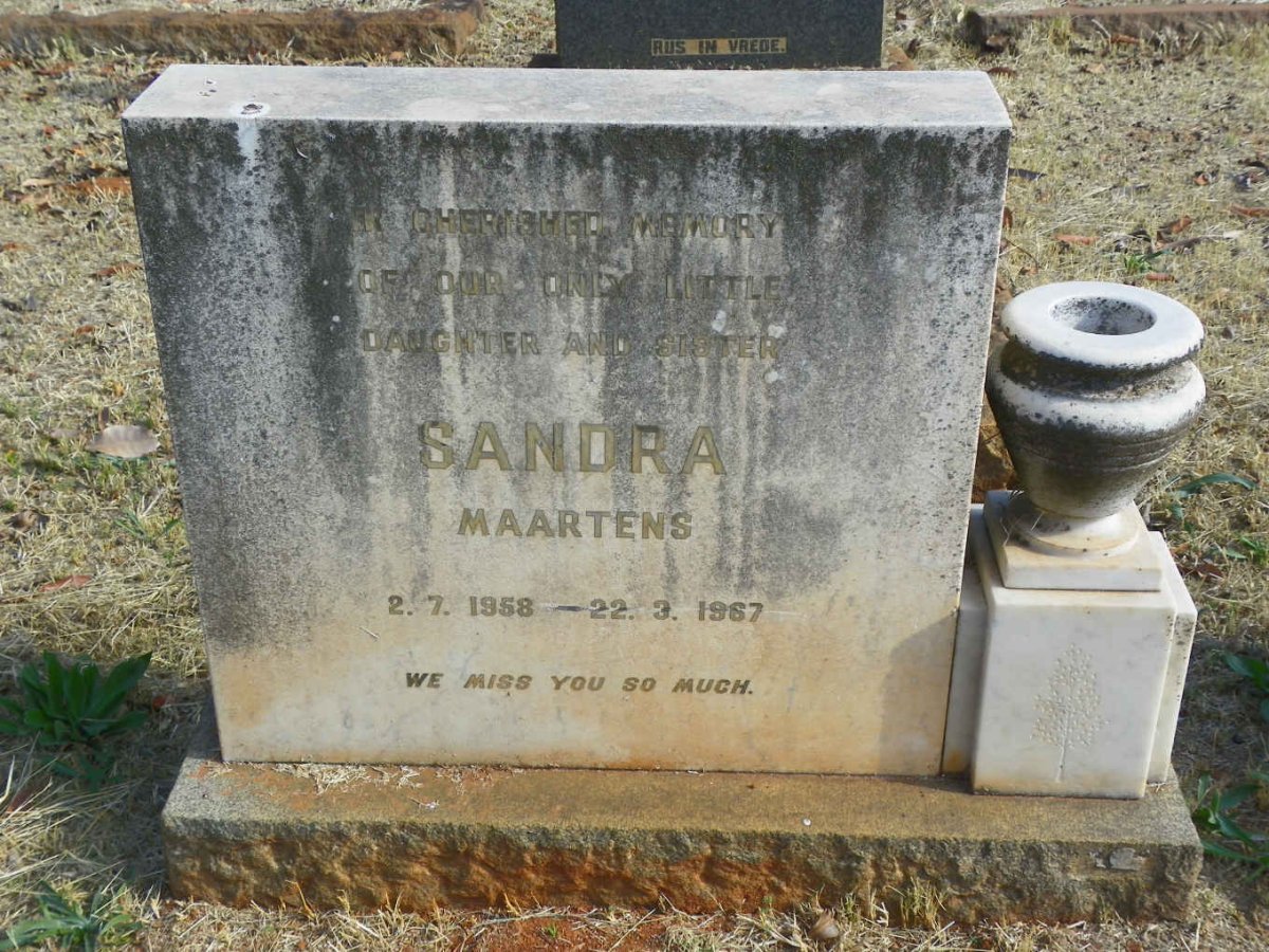 MAARTENS Sandra 1958-1967
