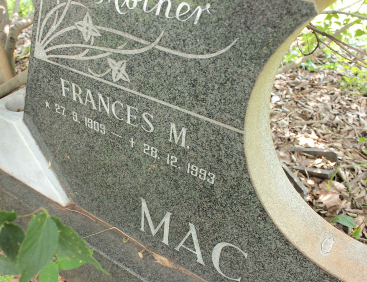 MacGREGOR Hector Graham 1906-1987 &amp; Frances M. 1909-1993