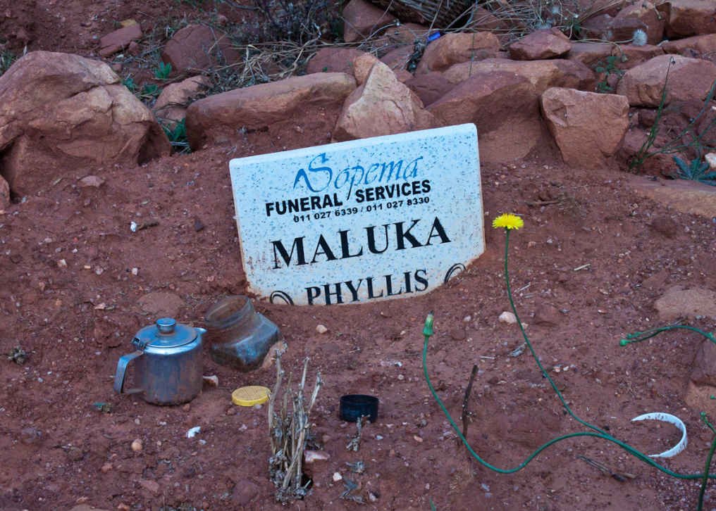 MALUKA Phyllis