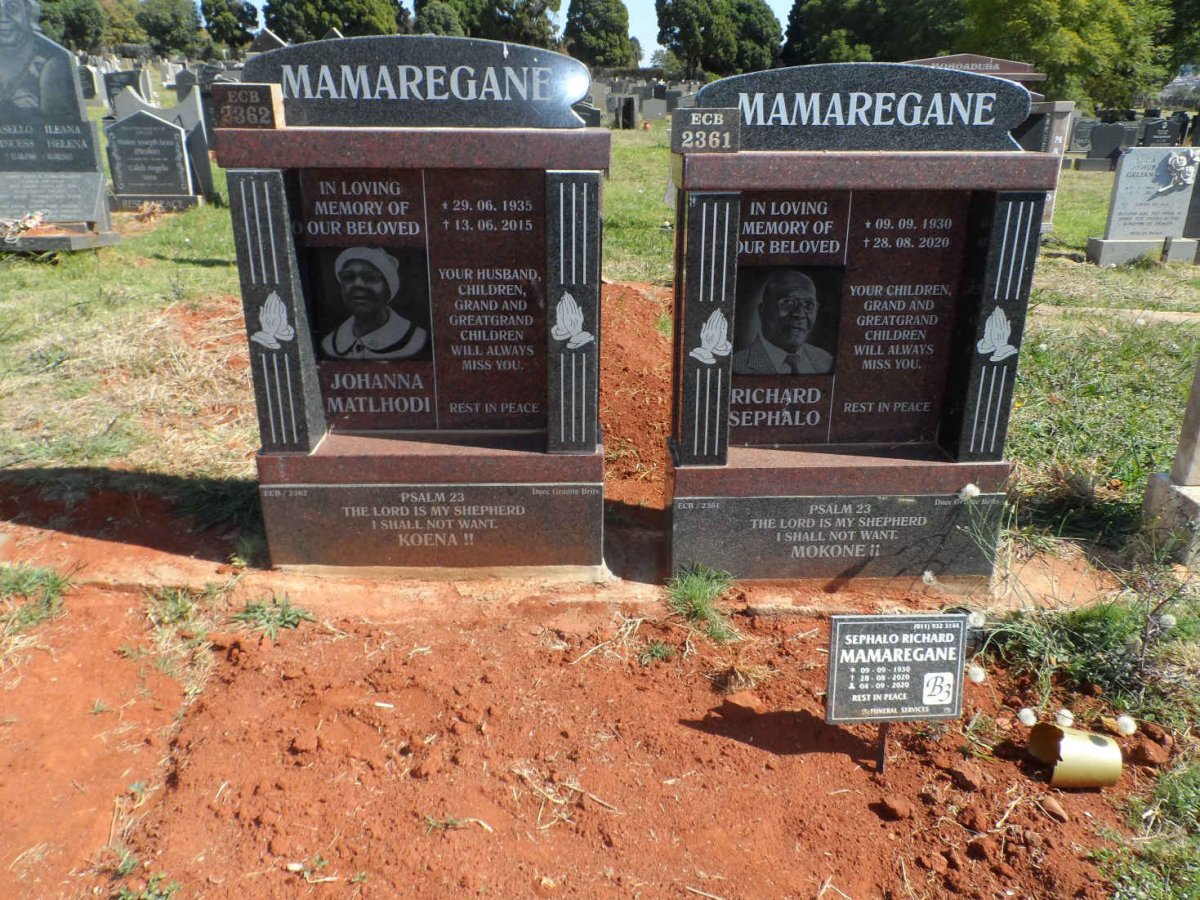 MAMAREGANE Richard Sephalo 1930-2020 &amp; Johanna Matlhodi 1935-2015