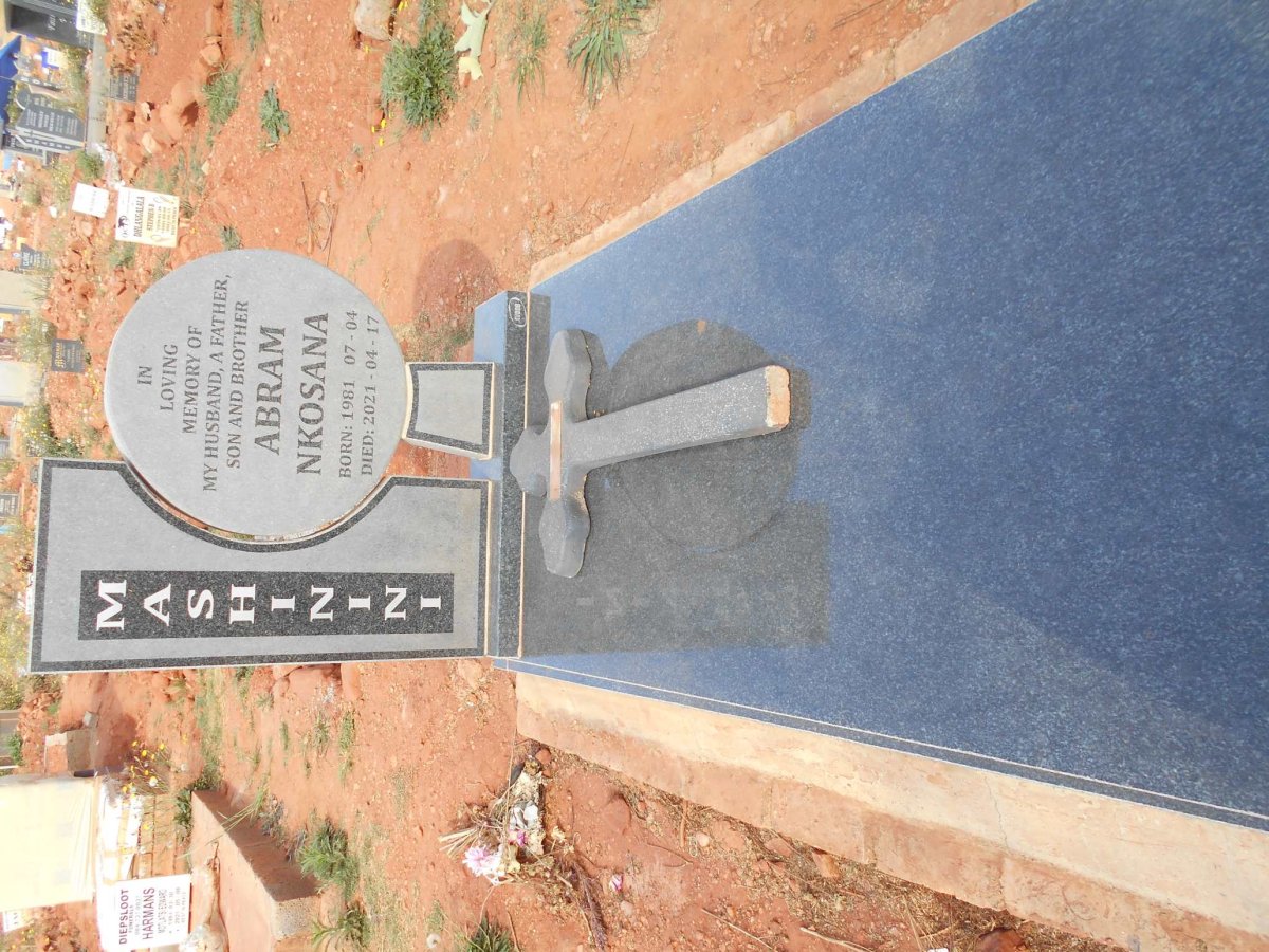 MASHININI Abram Nkosana 1981-2021