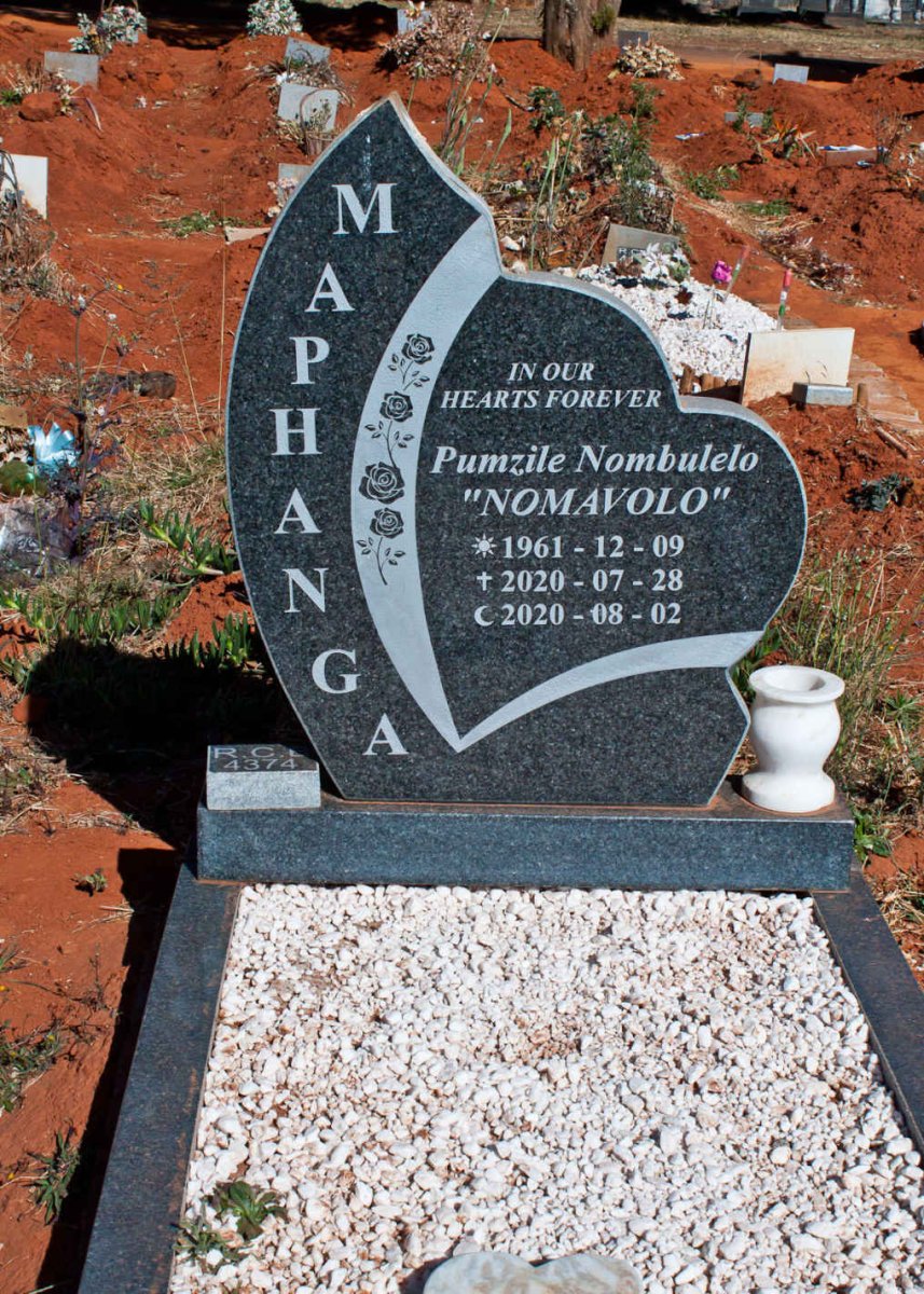 MAPHANGA Pumzile Nombulelo 1961-2020