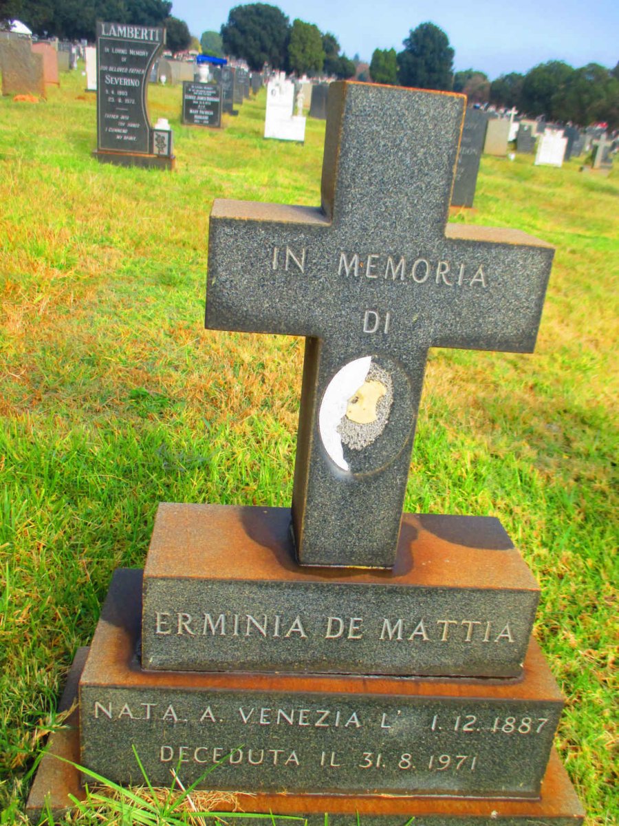 MATTIA Erminia, de 1887-1971