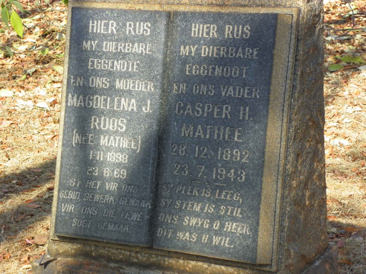 MATTHEE Casper H. 1892-1943 &amp; Magdalena J. ROOS nee MATTHEE 1898-1969