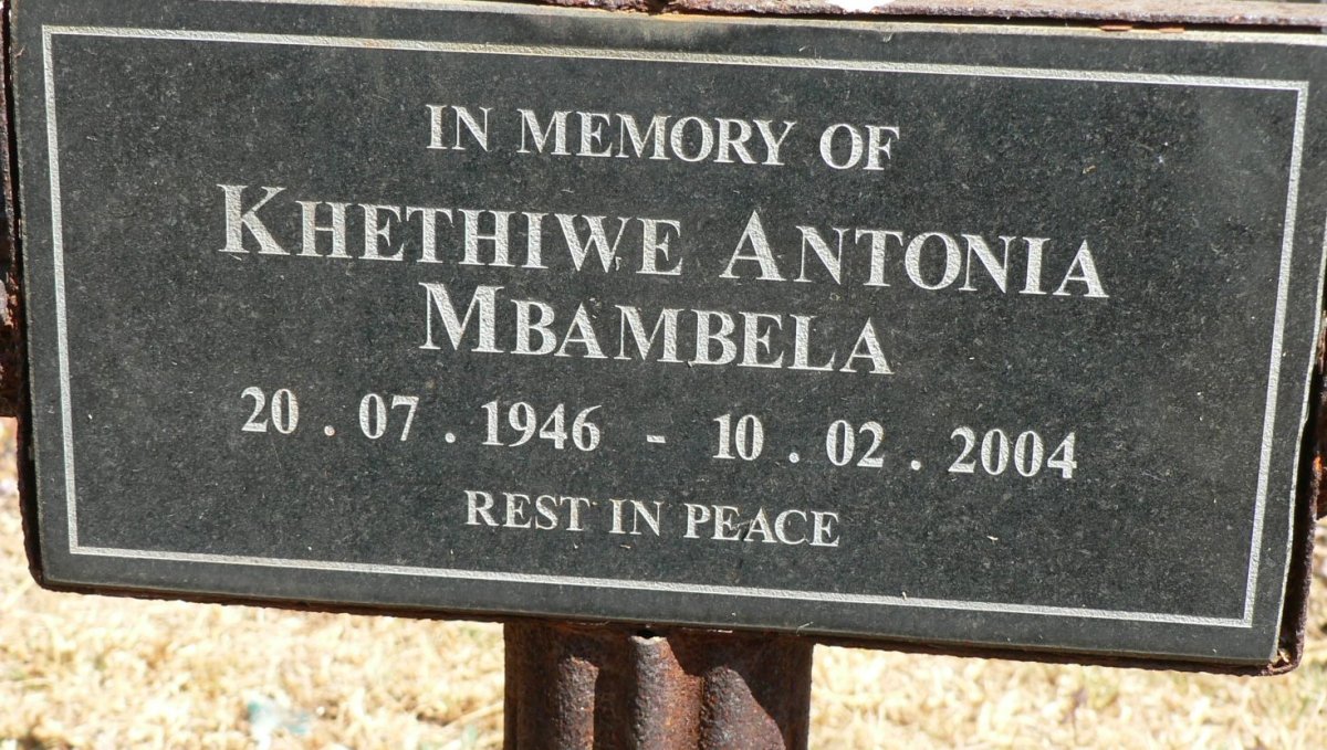 MBAMBELA Khethiwe Antonia 1946-2004