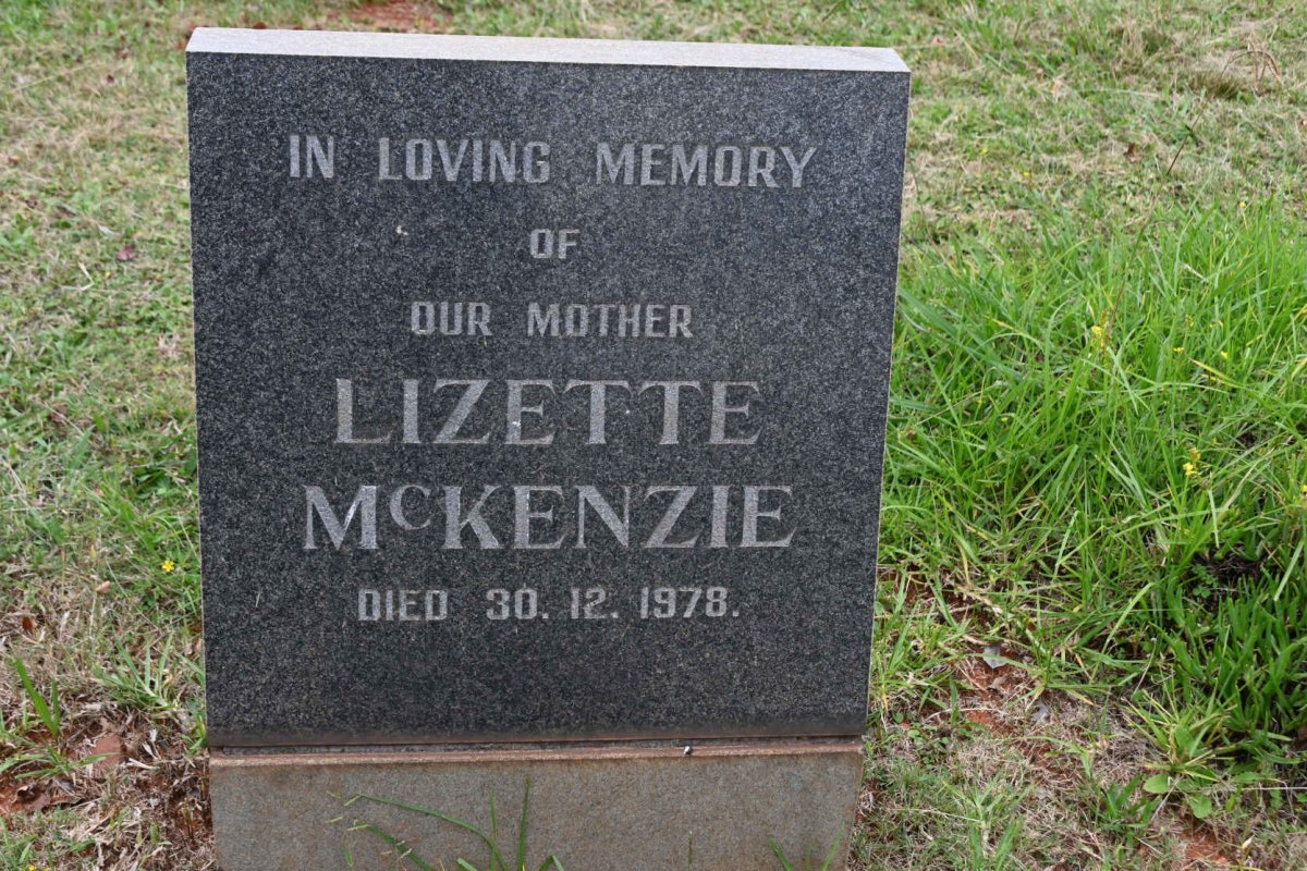 McKENZIE Lizette -1978