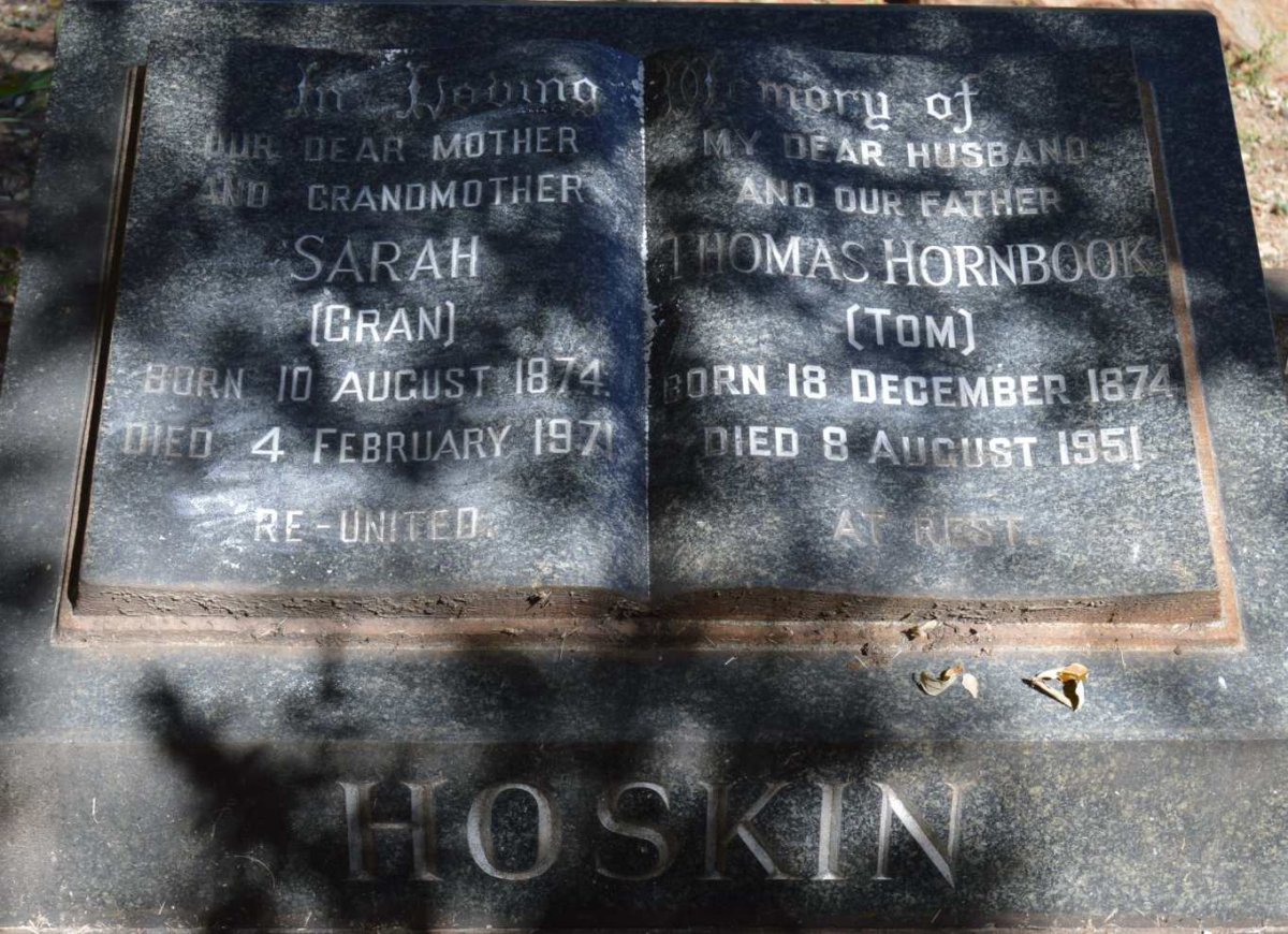 HOSKIN Thomas Hornbrook 1874-1951 &amp; Sarah 1874-1971