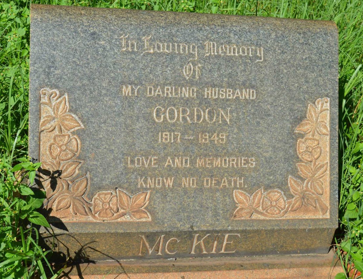 McKIE Gordon 1917-1949