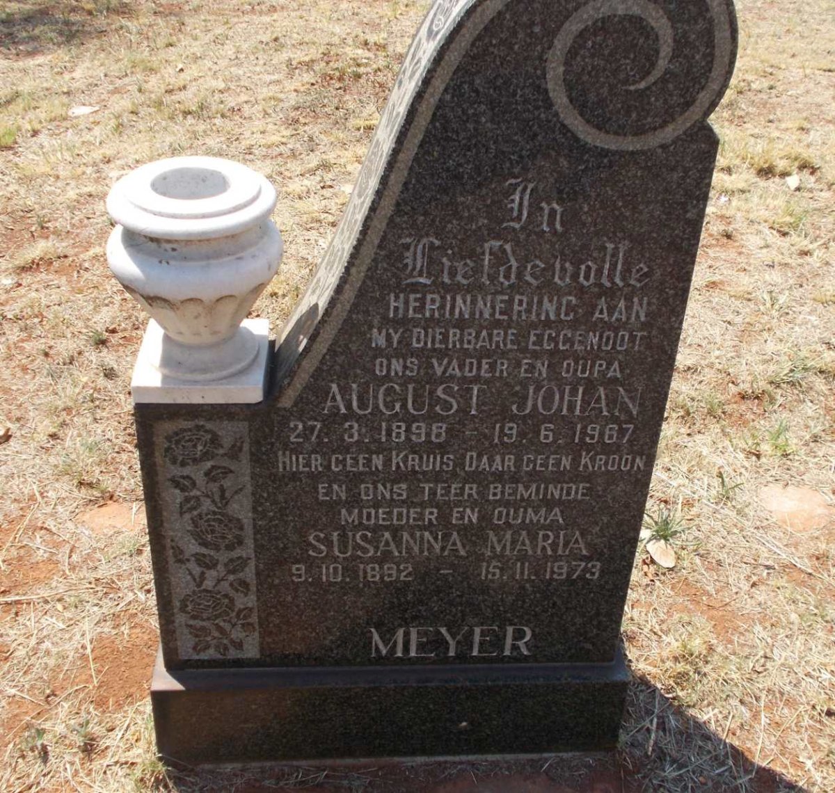 MEYER August Johan 1898-1967 &amp; Susanna Maria 1892-1973