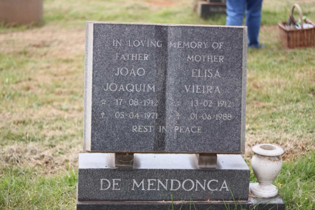 MENDONCA Joao Joaquim, de 1912-1971 &amp; Elisa Vieira 1912-1988