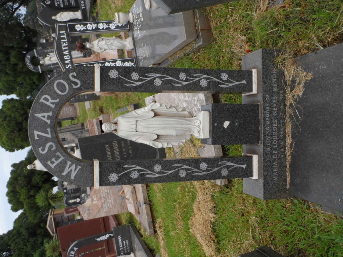 MESZAROS Maria de Lourdes NEVES MENDES 1944-1989