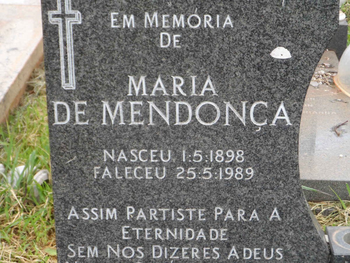 MENDONҪA Maria, de 1898-1989