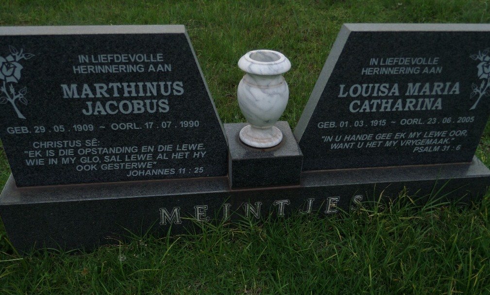 MEINTJIES Marthinus Jacobus 1909-1990 &amp; Louisa Maria Catharina 1915-2005