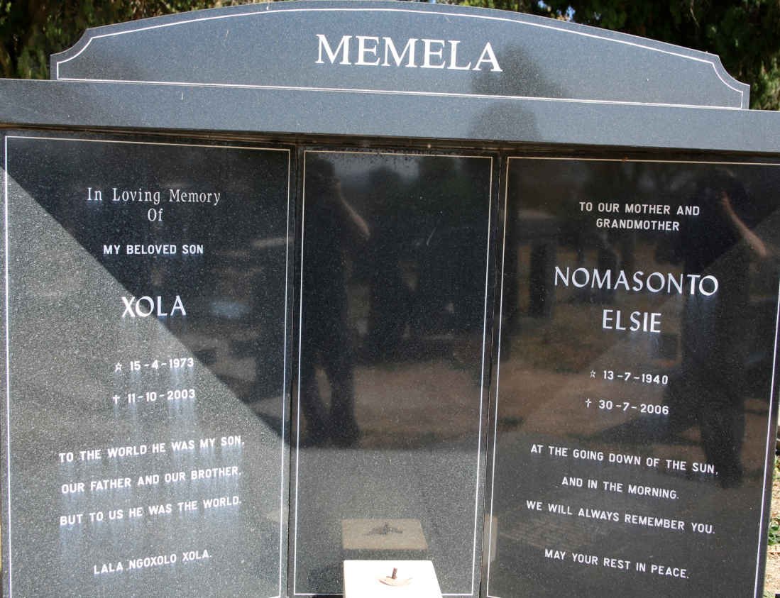 MEMELA Nomasonto Elsie 1940-2006 :: MEMELA Xola 1973-2003