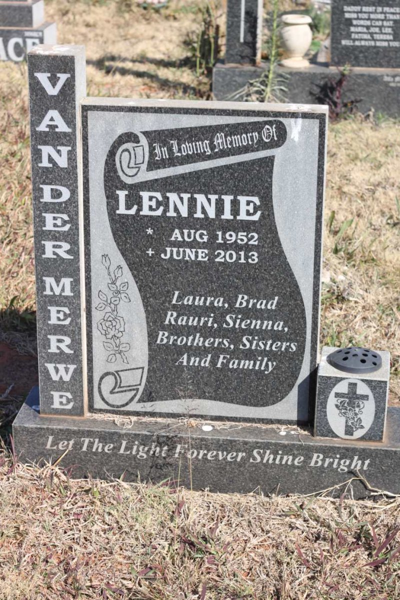 MERWE Lennie, van der 1952-2013