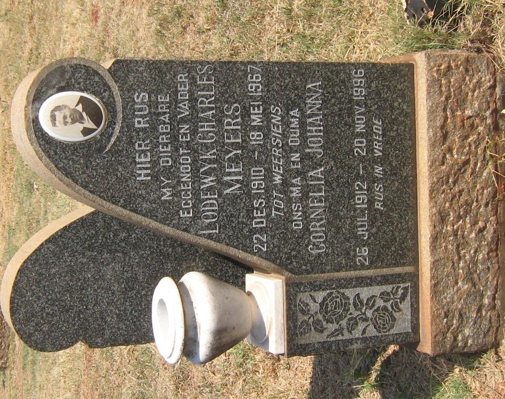 MEYERS Lodewyk Charles 1910-1967 &amp; Cornelia Johanna 1912-1996