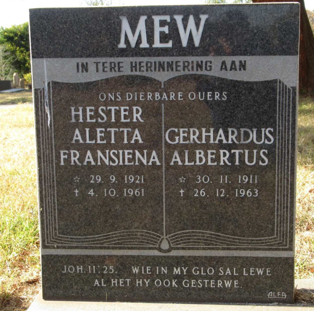 MEW Gerhardus Albertus 1911-1963 &amp; Hester Aletta Fransiena 1921-1961