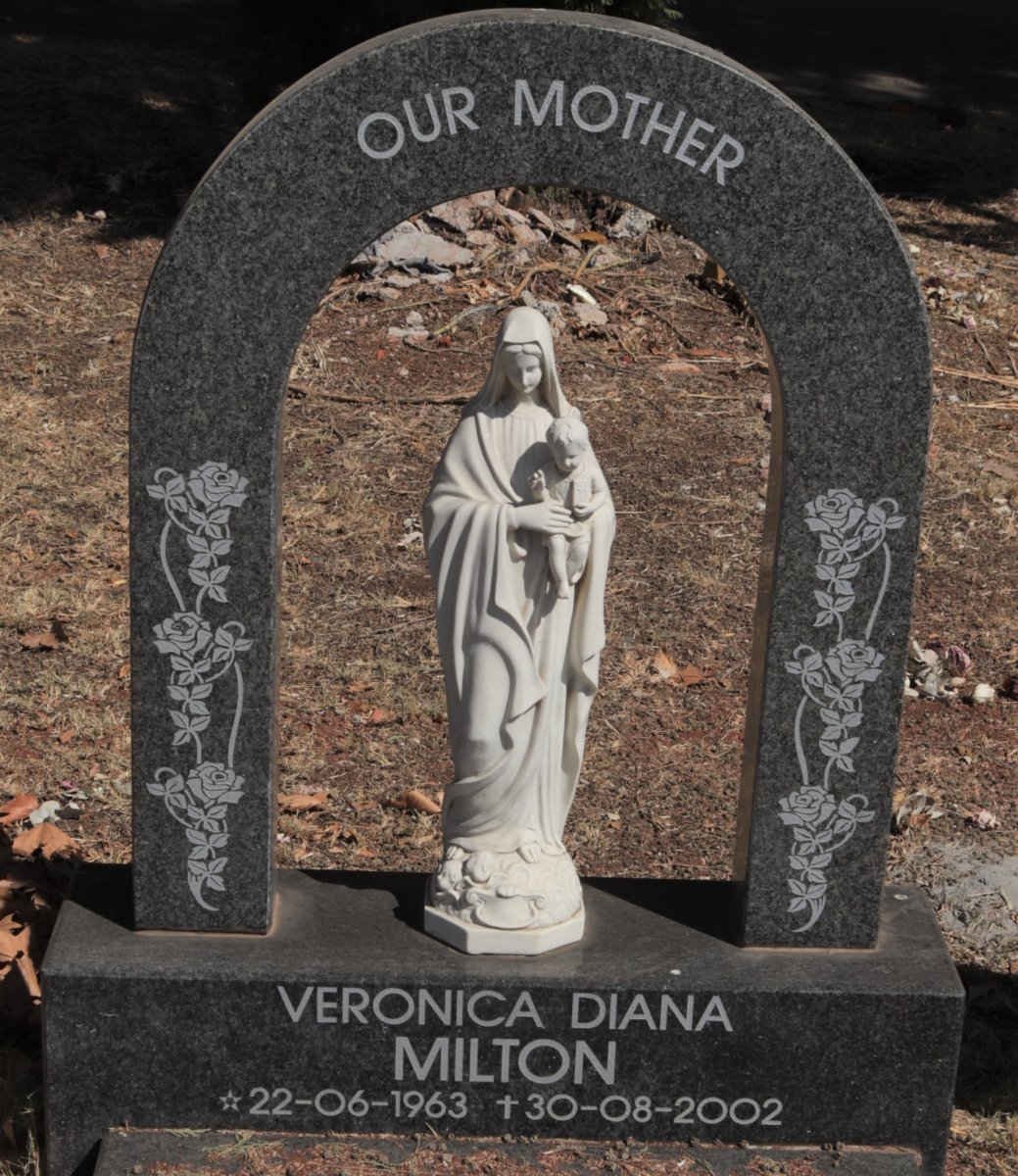 MILTON Veronica Diana 1963-2002