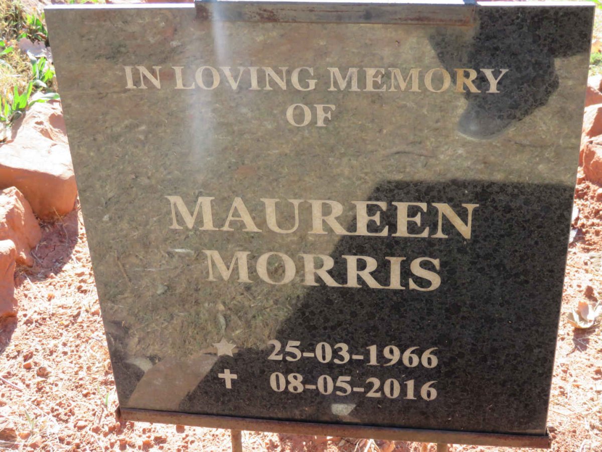 MORRIS Maureen 1966-2016