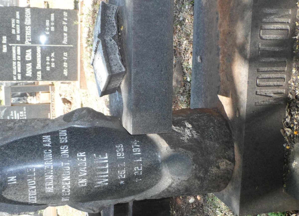 MOUTON Willie 1935-1974