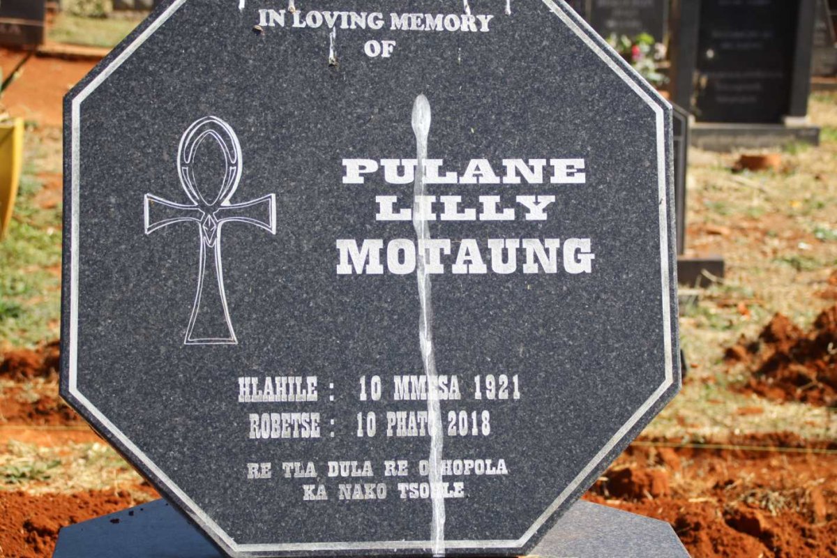MOTAUNG Pulane Lilly 1921-2018