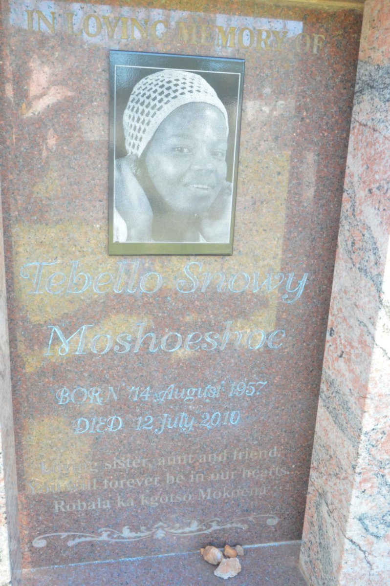 MOSHOESHOE Tebello Snowy 1957-2010