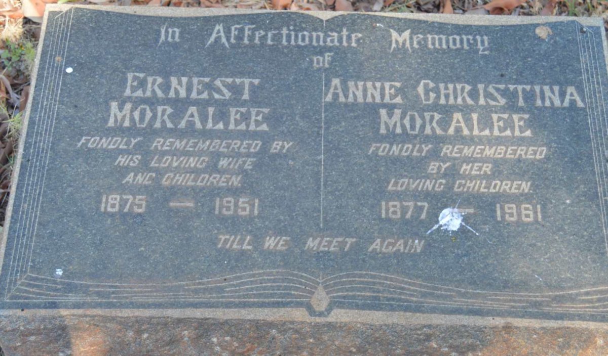 MORALEE Ernest 1875-1951 &amp; Anne Christina 1877-1961