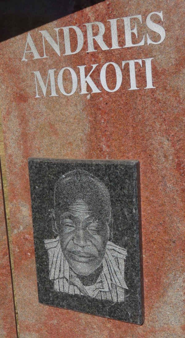 MOTSETA Andries Mokoti 1925-2016