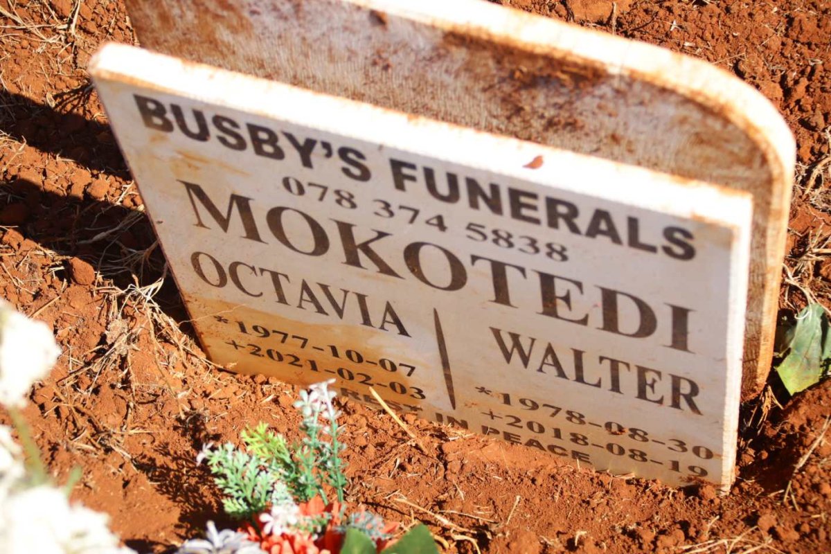 MOKOTEDI Walter 1978-2018 &amp; Octavaia 1977-2021