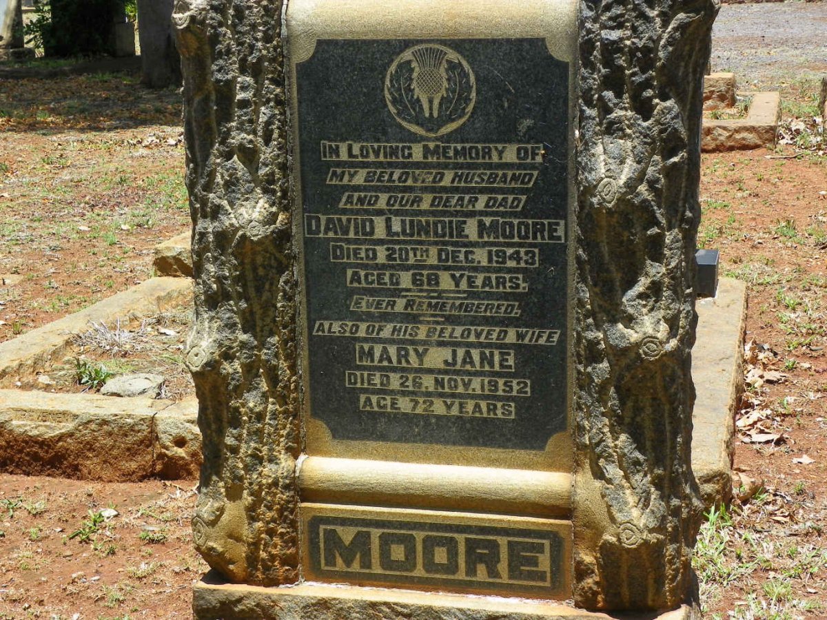 MOORE David Lundie -1943 &amp; Mary Jane -1952