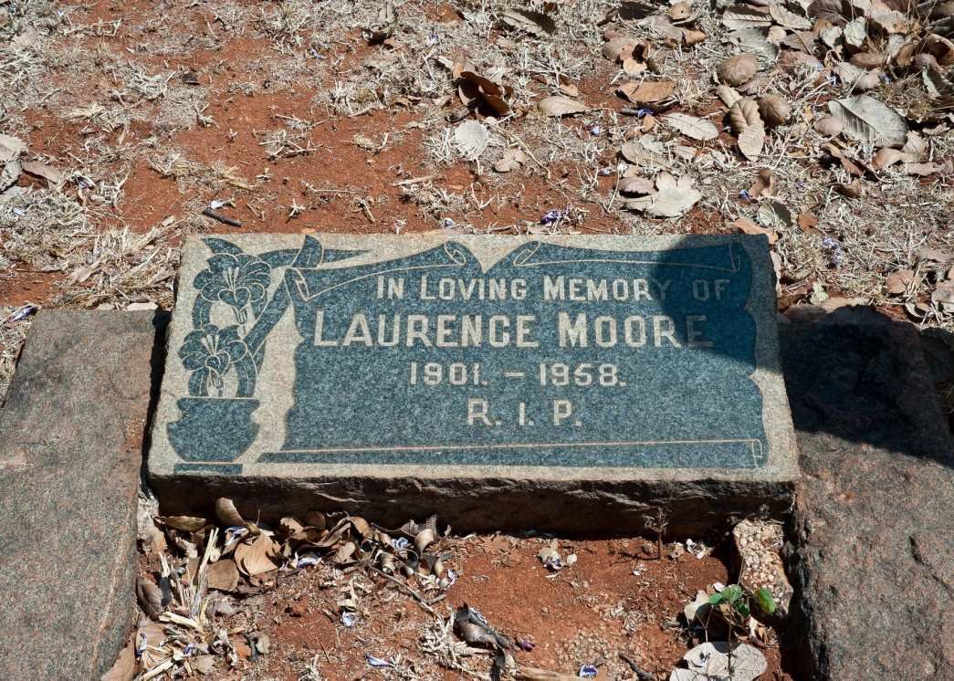 MOORE Laurence 1901-1958