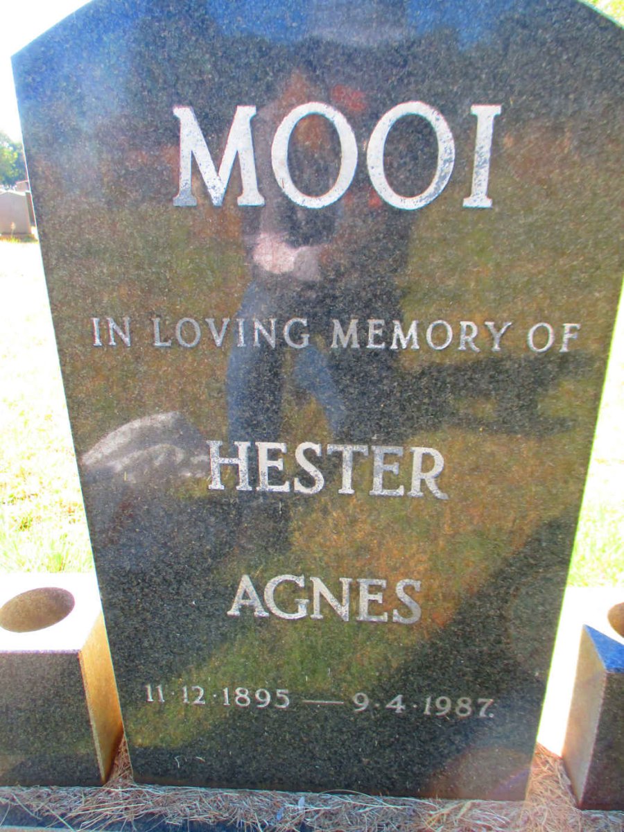 MOOI Hester Agnes 1895-1987
