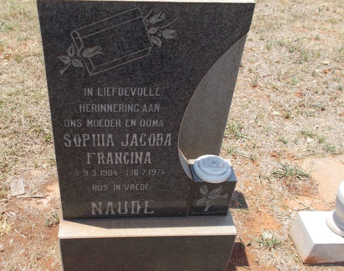 NAUDE Sophia Jacoba Francina 1904-1974