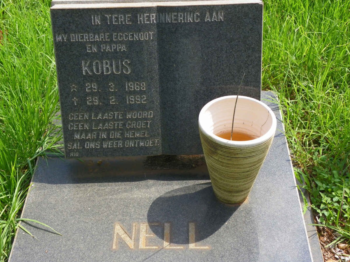 NELL Kobus 1968-1992