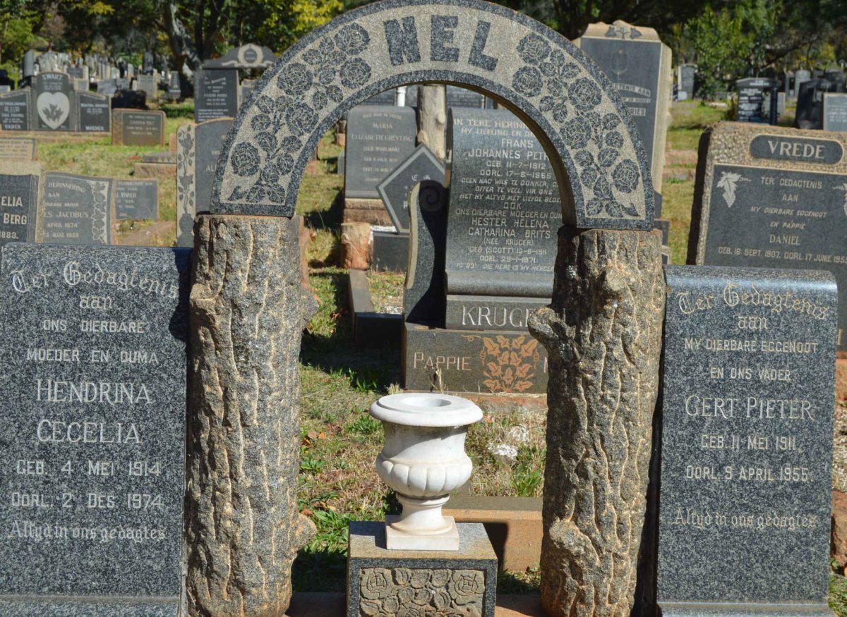 NEL Gert Pieter 1911-1955 & Hendrina Cecelia 1914-1974