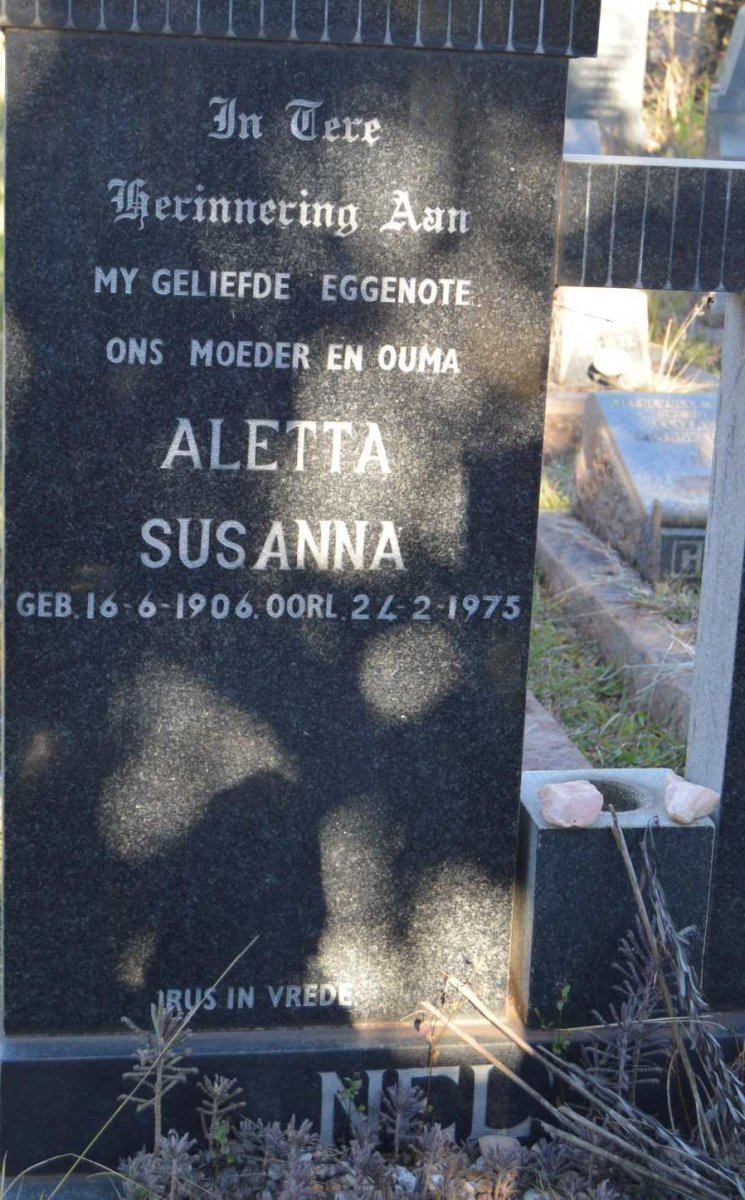 NEL Louis Jacobus 1907-1980 & Aletta Susanna 1906-1975