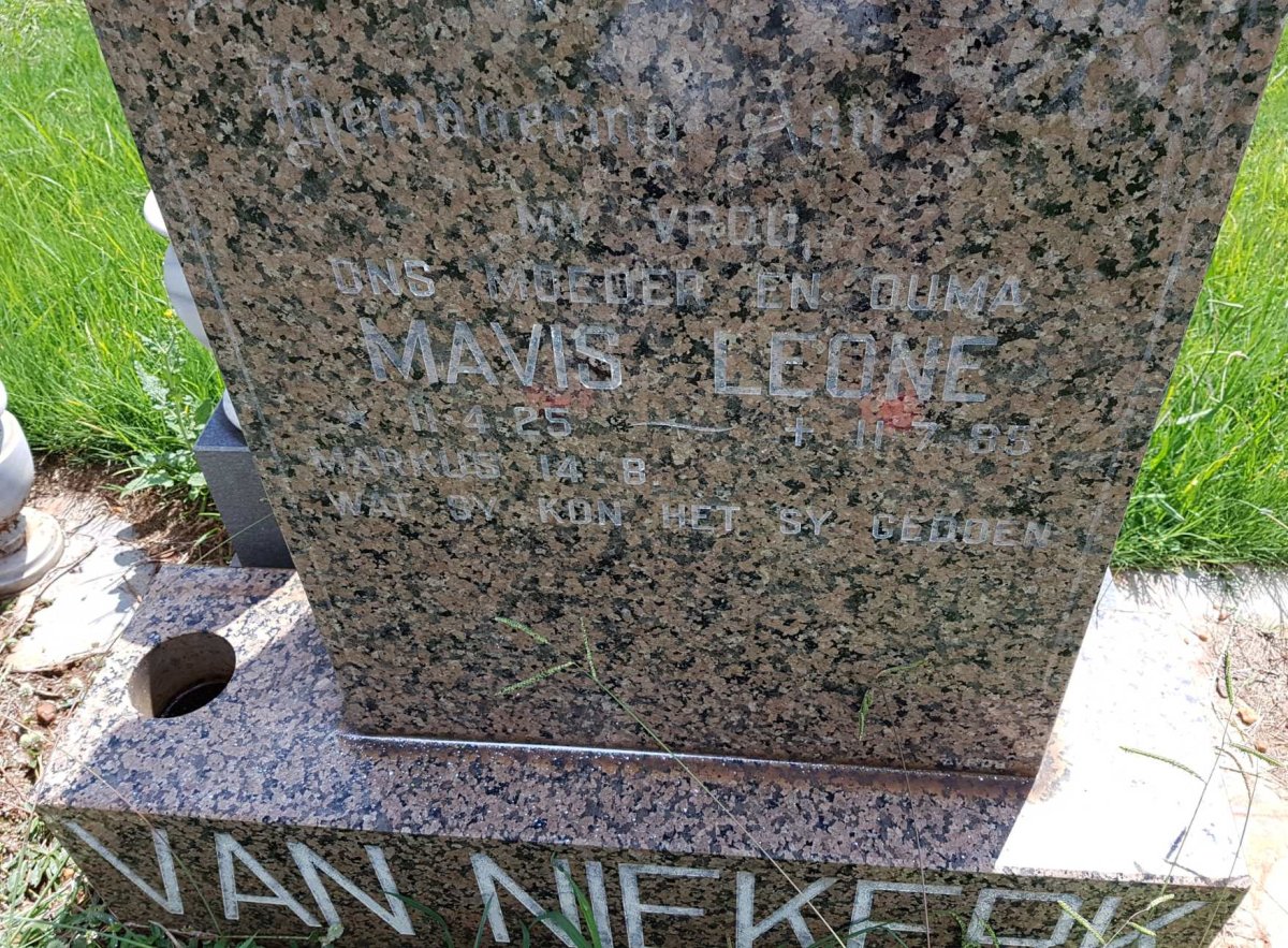 NIEKERK Mavis Leone, van 1925-1985