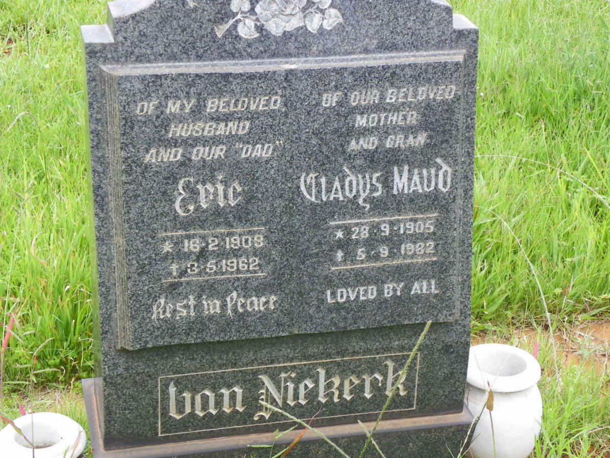 NIEKERK Eric 1903-1962, van &amp; Gladys Maud 1905-1982