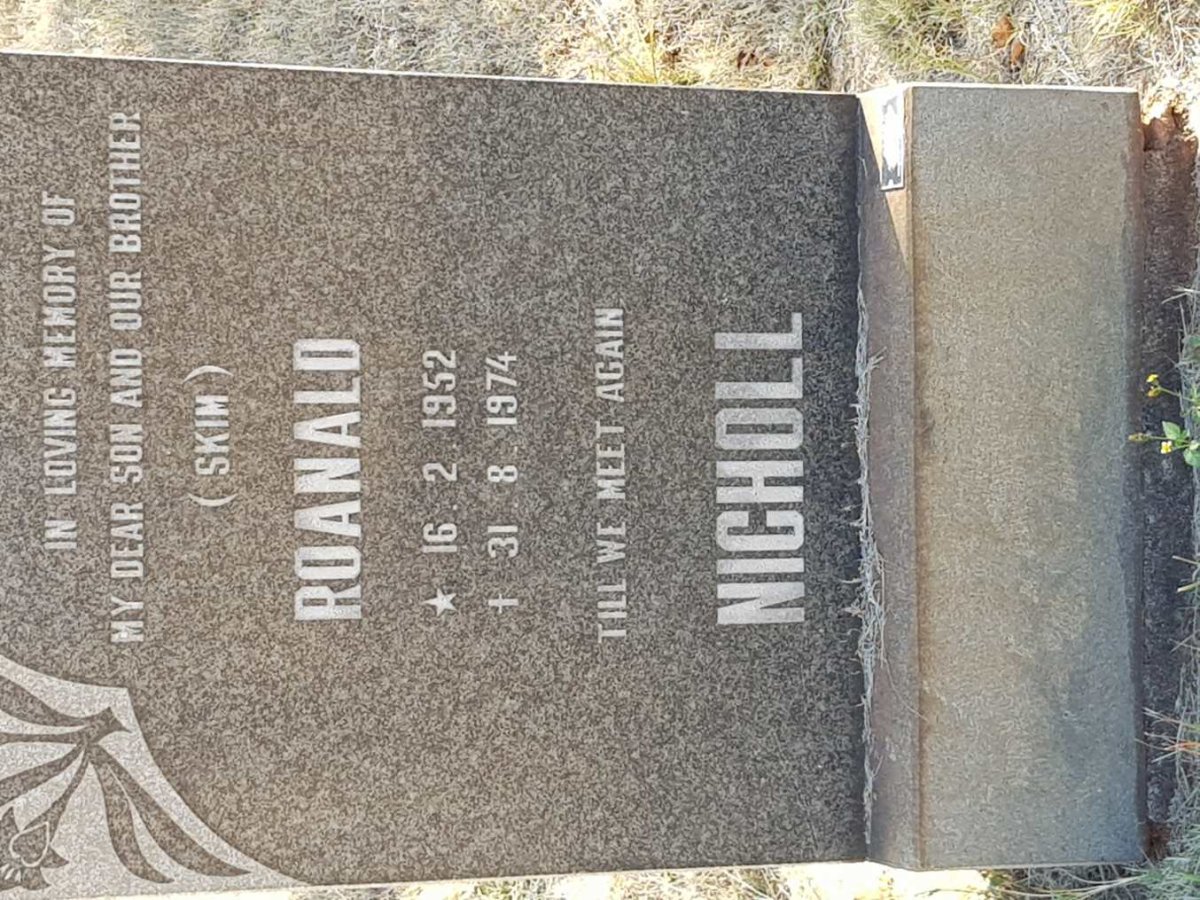 NICHOLL Roanald 1952-1974