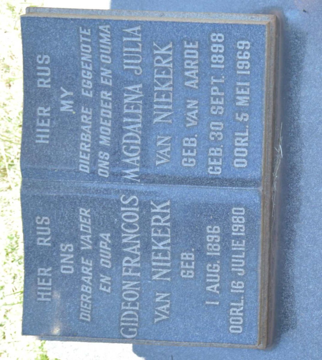 NIEKERK Gideon Francois, van 1896-1980 &amp; Magdalena Julia VAN AARDE 1898-1969