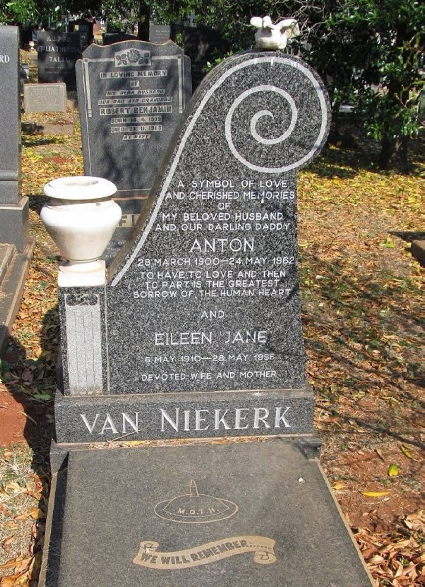 NIEKERK Anton, van 1900-1962 &amp; Eileen Jane 1910-1996 