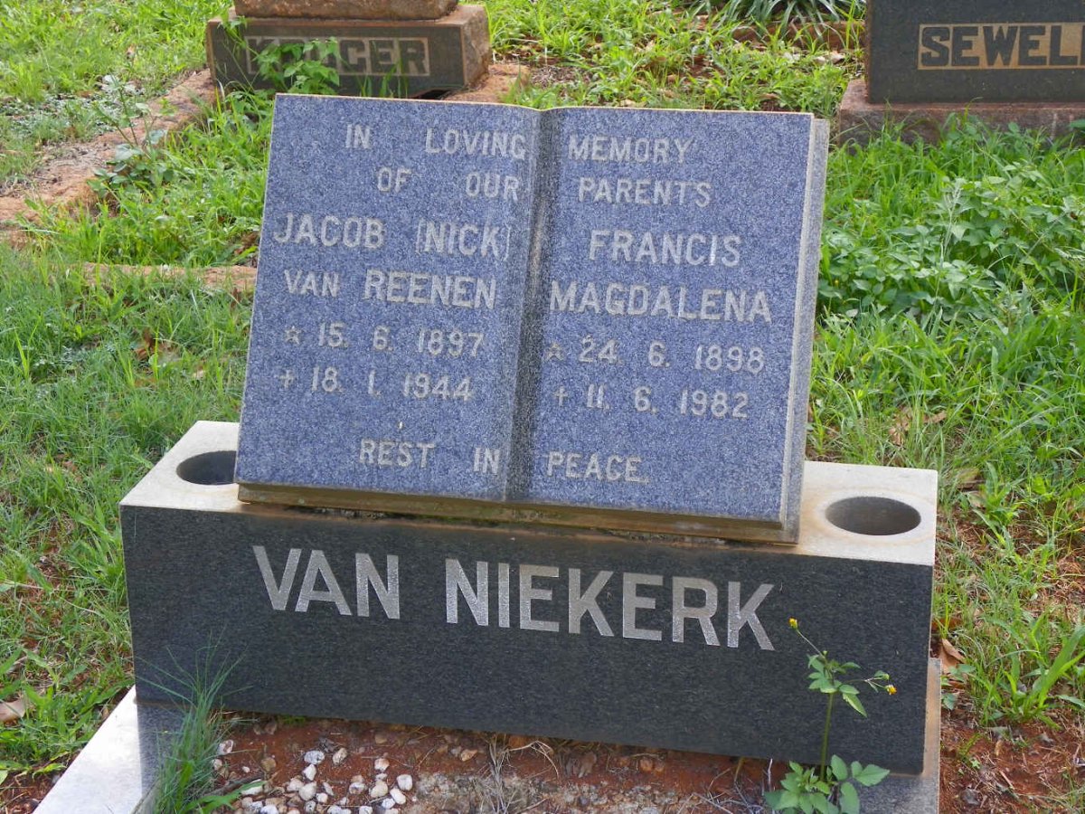 NIEKERK Jacob Van Reenen, van 1897-1944 &amp; Francis Magdalena 1898-1982